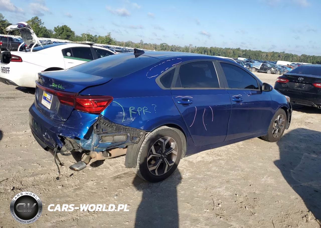 2019 Kia Forte Fe VIN:3KPF24AD7KE037912 - 3