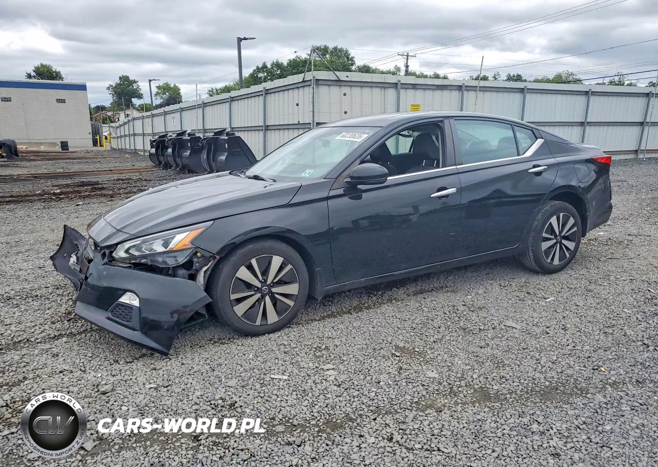 2021 Nissan Altima Sv
