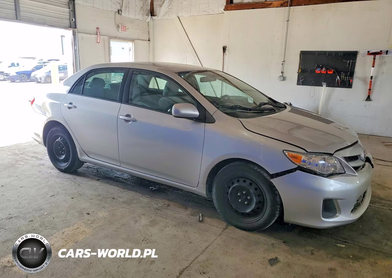 2012 Toyota Corolla Le VIN:5YFBU4EE4CP048068 - 4