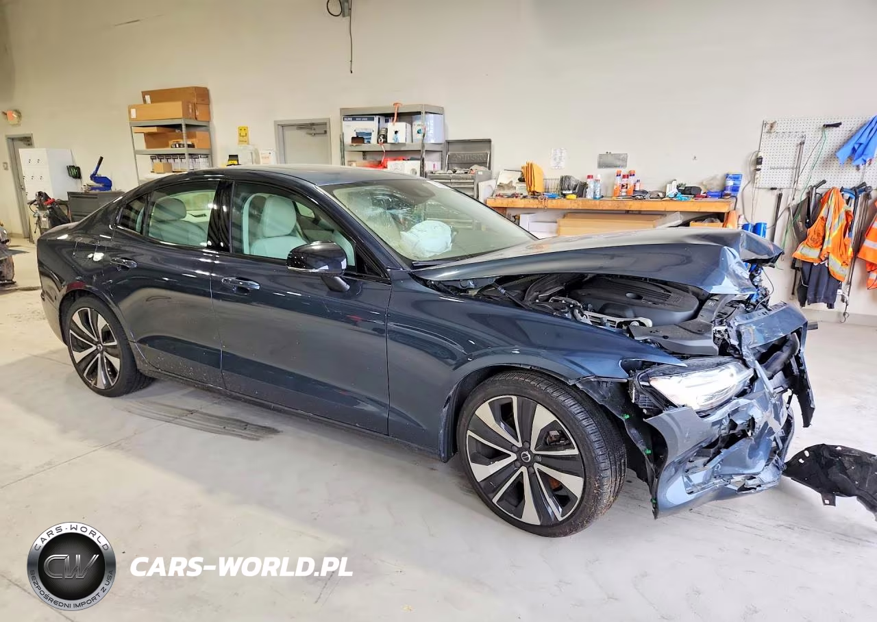 2022 Volvo S60 B5 Momentum VIN:7JRL12TZ4NG154209 - 4