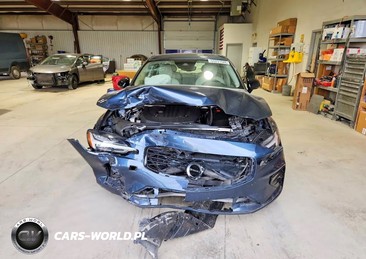 2022 Volvo S60 B5 Momentum VIN:7JRL12TZ4NG154209 - 5