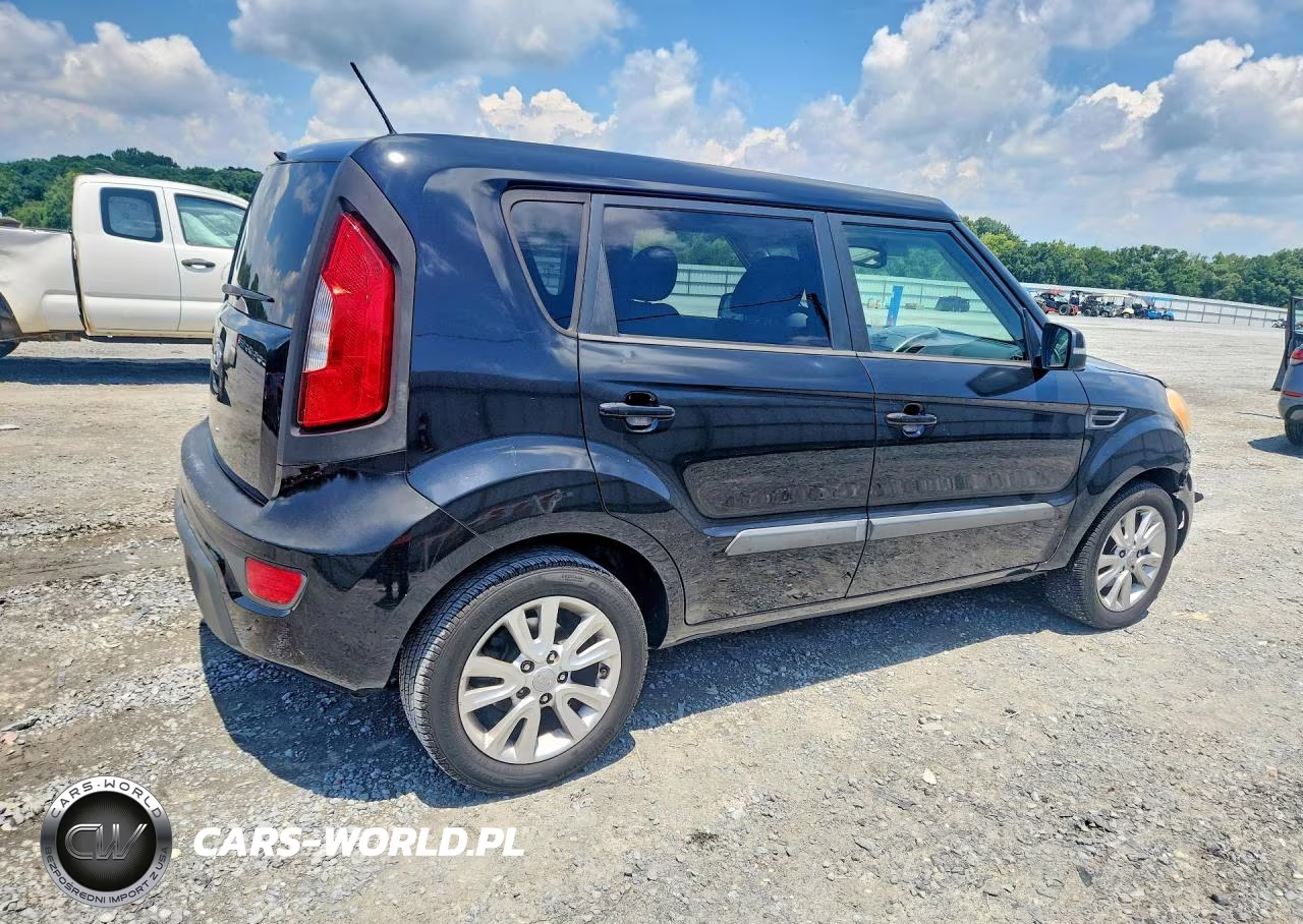 2012 Kia Soul VIN:KNDJT2A6XC7746610 - 3