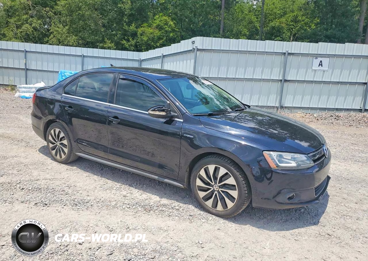2013 Volkswagen Jetta Hybrid VIN:3VW637AJXDM225981 - 4