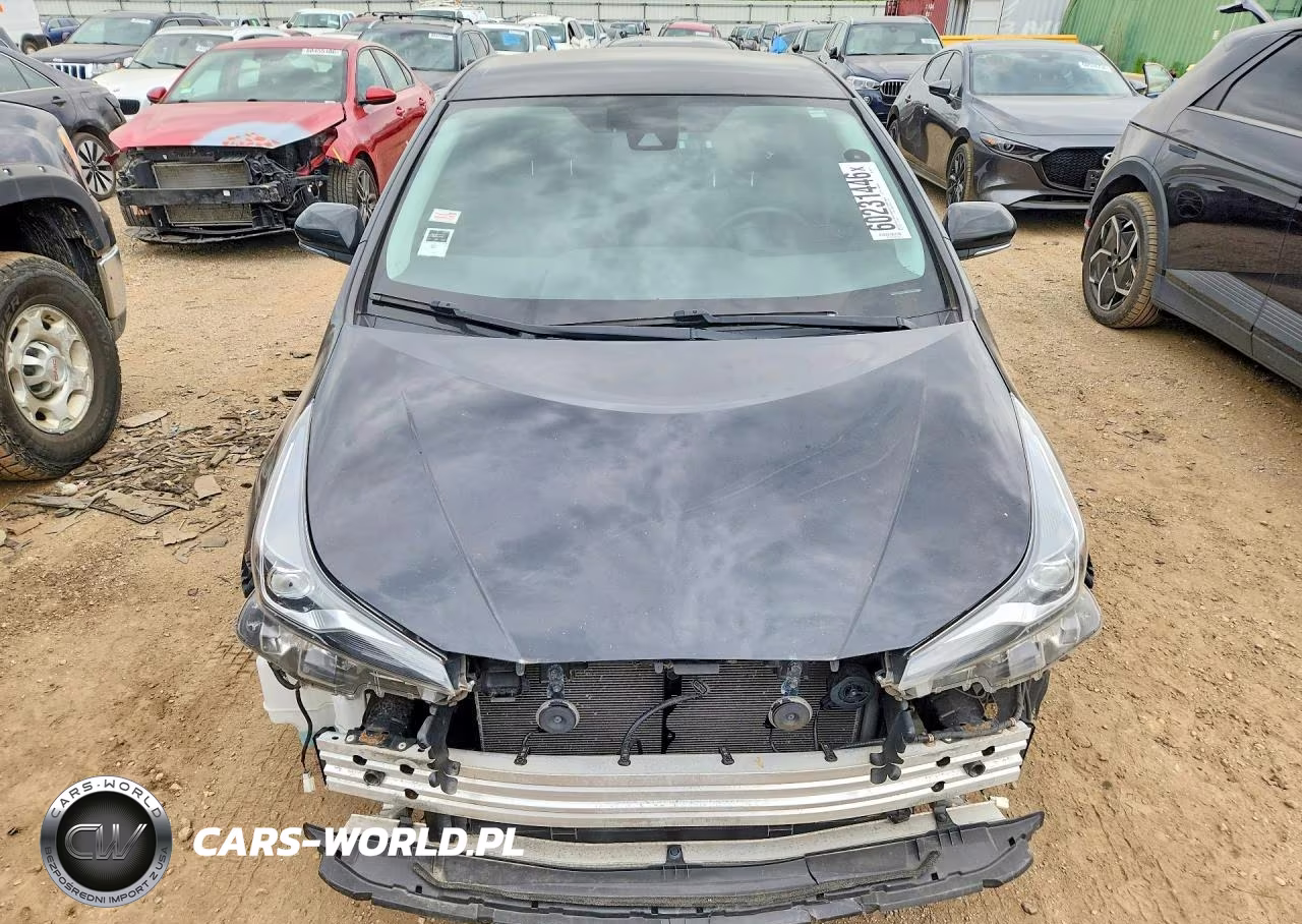 2021 Toyota Prius Xle Awd-E VIN:JTDL9MFU2M3026818 - 5