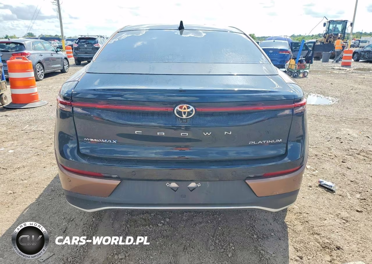 2023 Toyota Crown Platinum VIN:JTDAFAAF8P3002759 - 6