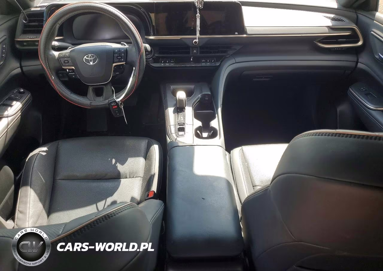 2023 Toyota Crown Platinum VIN:JTDAFAAF8P3002759 - 8