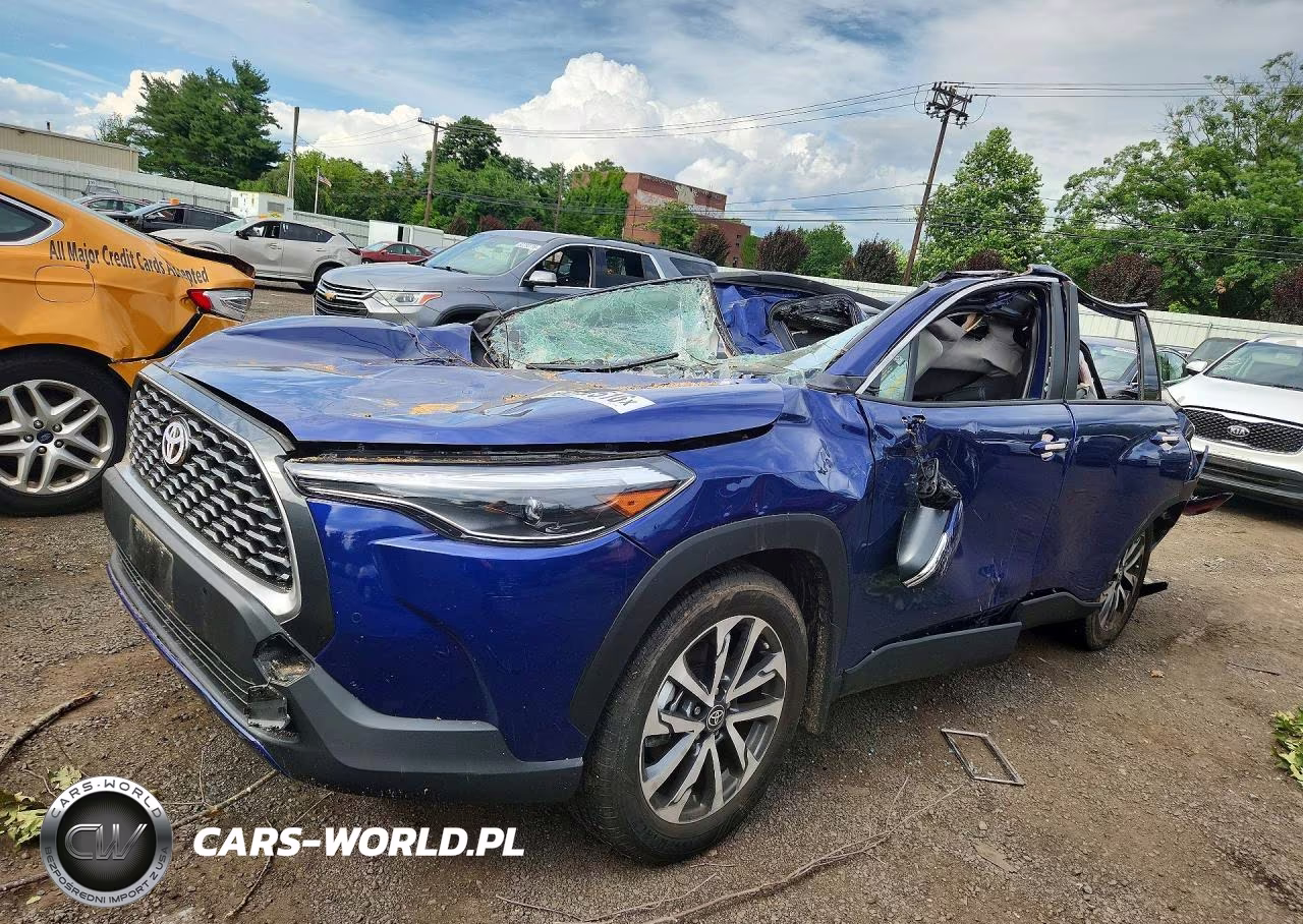 2023 Toyota Corolla Cross Xle – zdjęcie 1 z 12