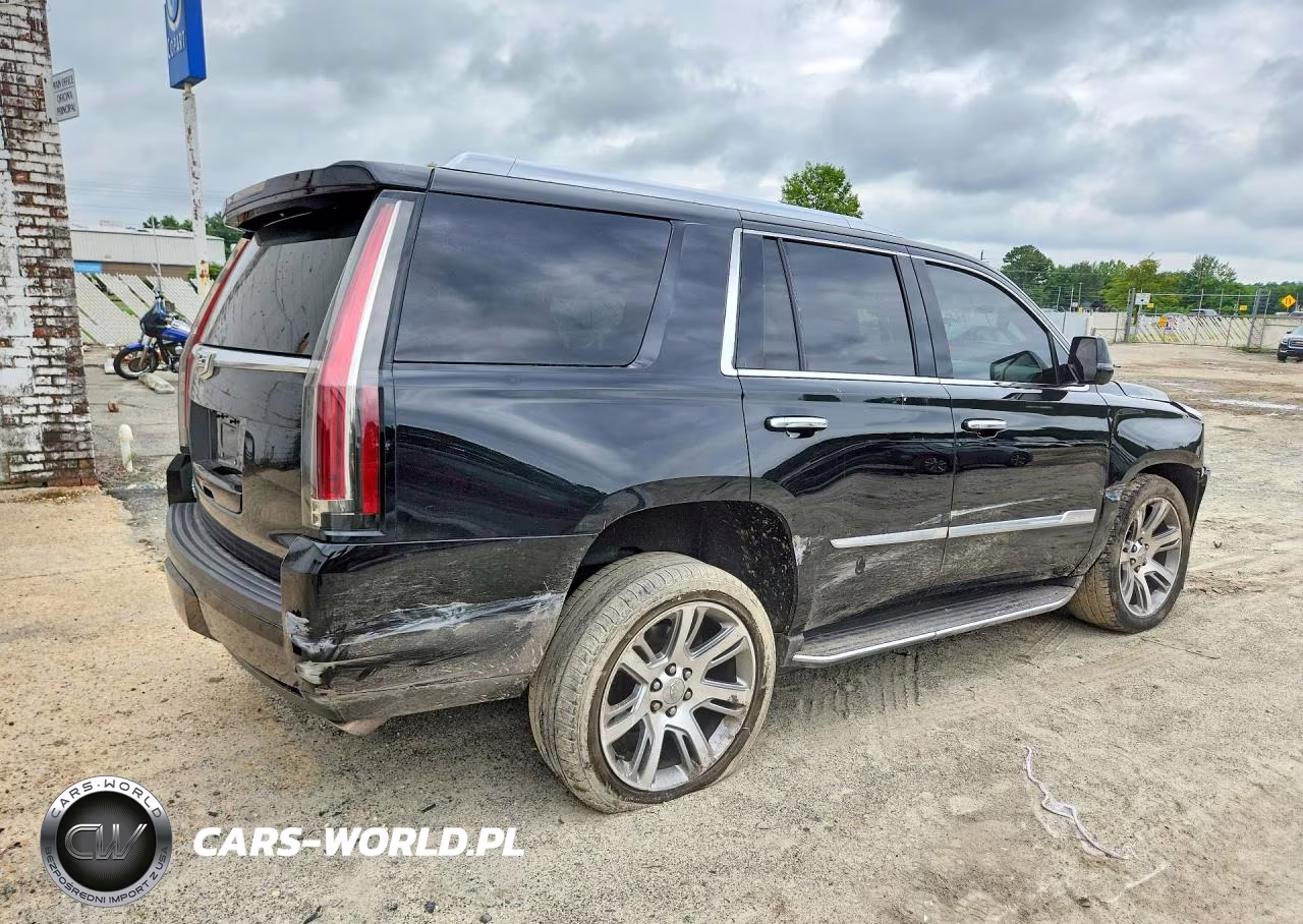 2015 Cadillac Escalade Luxury VIN:1GYS4MKJ5FR553509 - 3