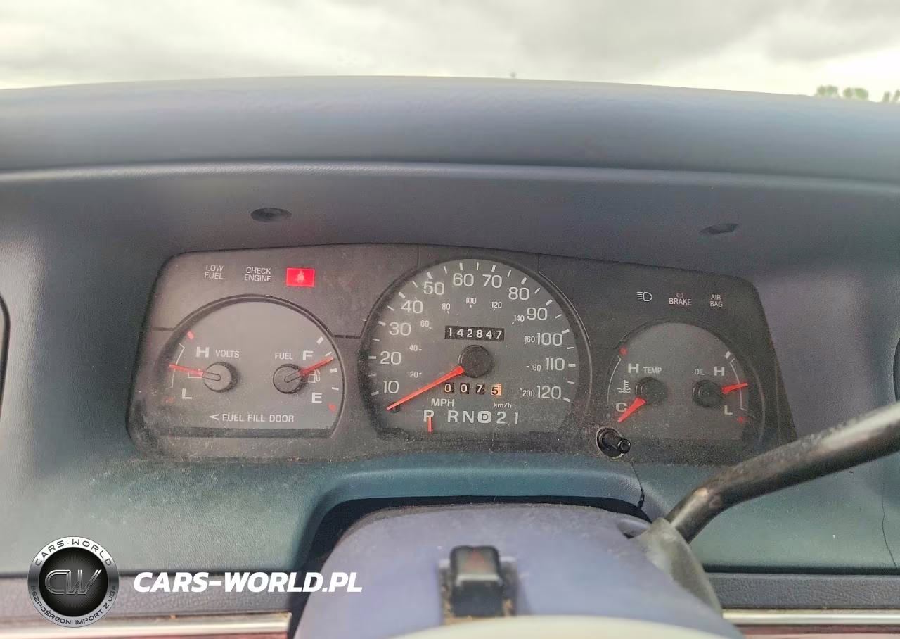 2001 Mercury Grand Marquis Gs VIN:2MEFM74W31X657947 - 9