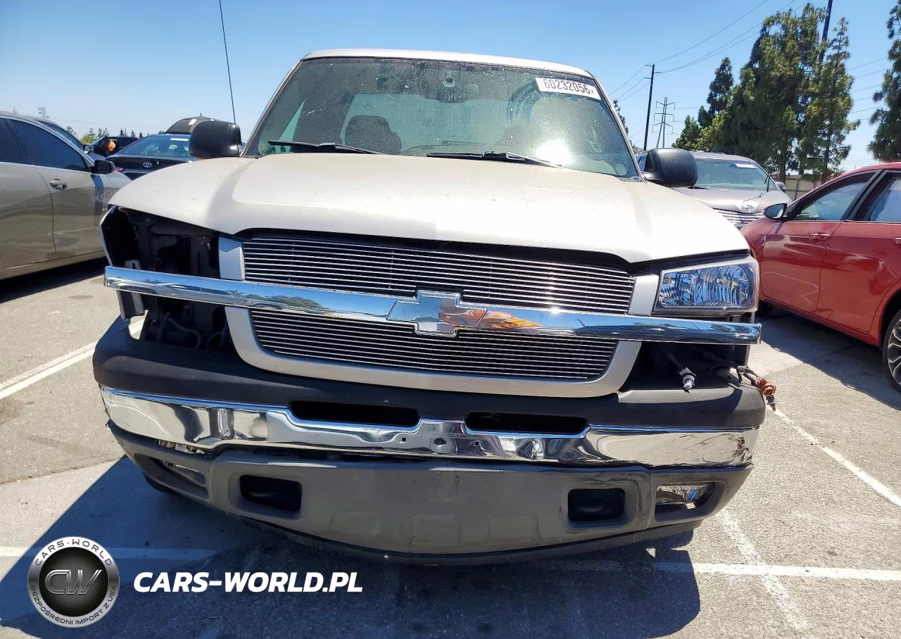 2005 Chevrolet Silverado C1500 VIN:2GCEC19V951293264 - 5