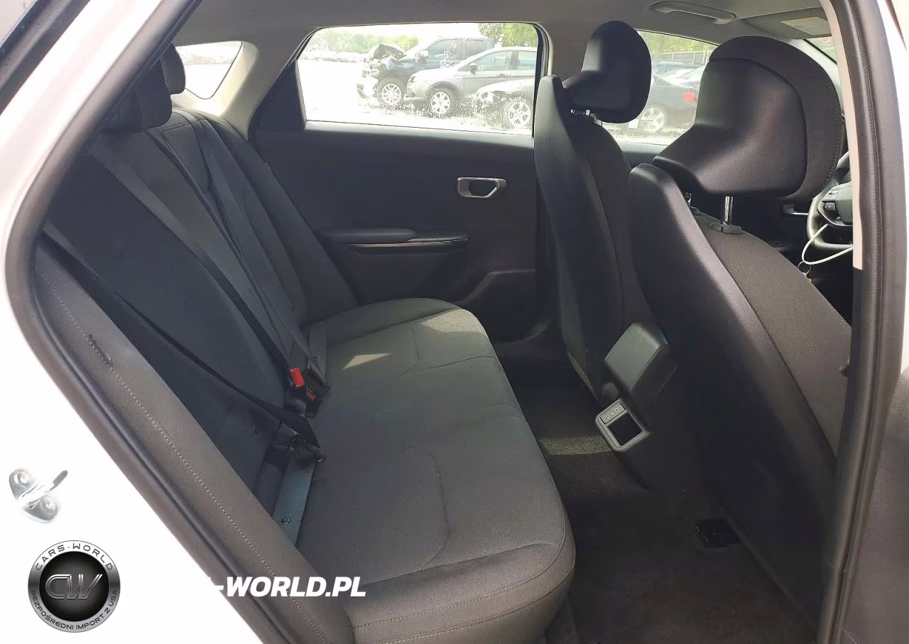 2026 Kia K4 Lxs VIN:3KPFT4DE3TE301520 - 10