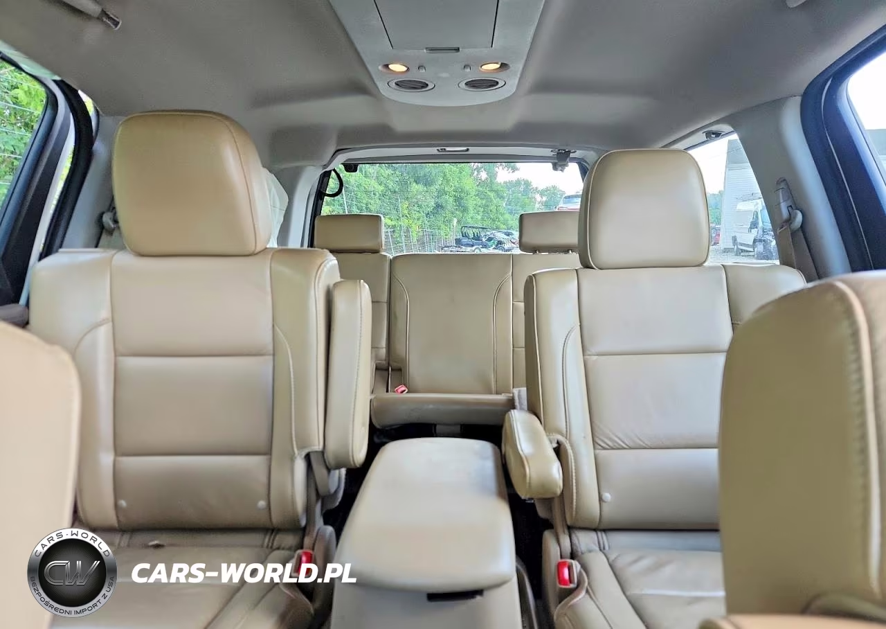2015 Nissan Armada Platinum VIN:5N1AA0NE8FN609950 - 10