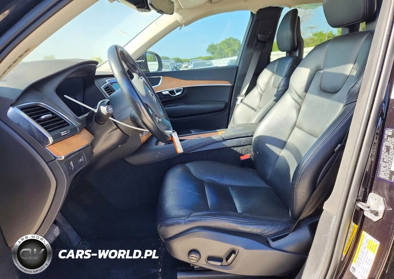 2021 Volvo Xc90 T6 Momentum VIN:YV4A221K9M1694212 - 7