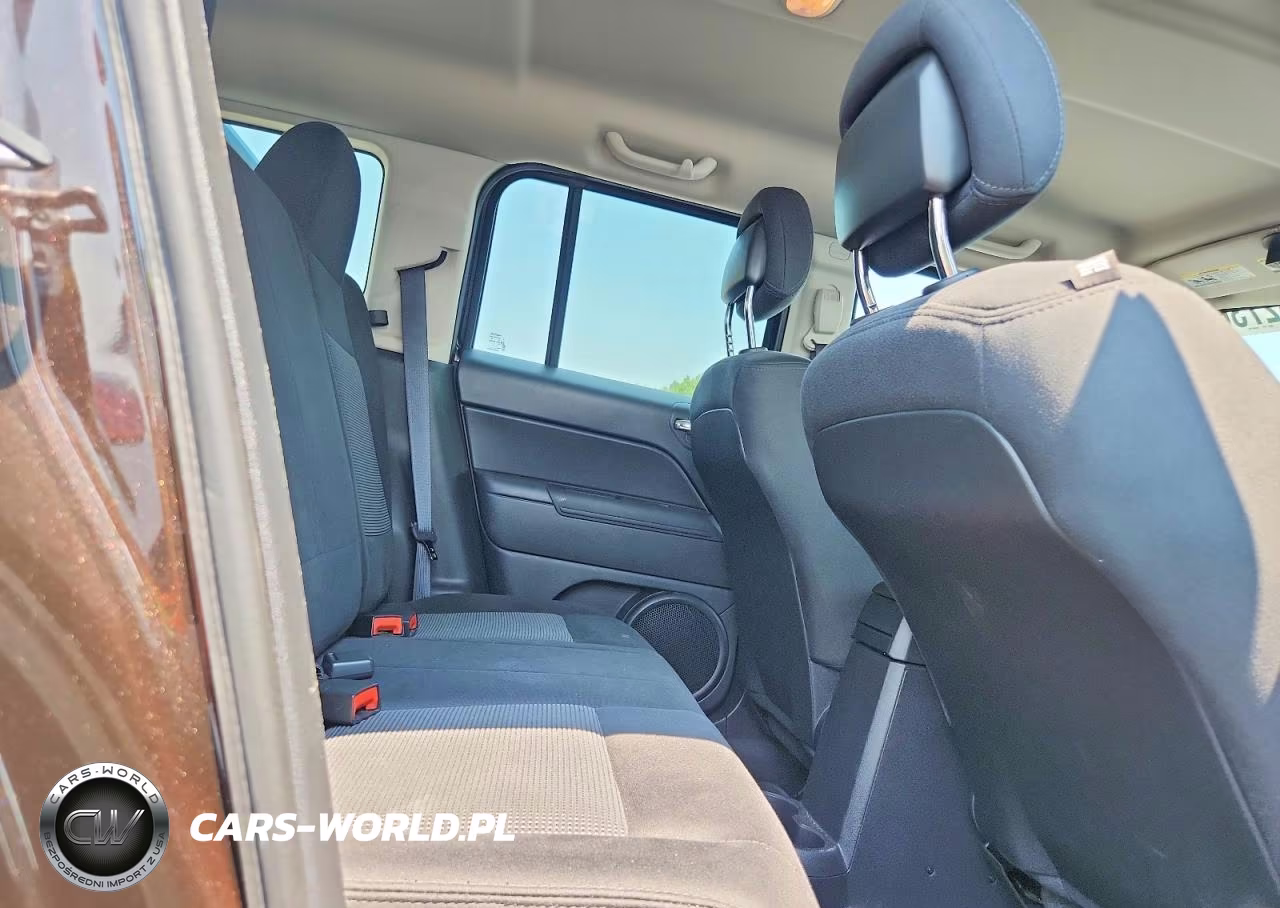 2014 Jeep Patriot Sport VIN:1C4NJRBB4ED828834 - 10
