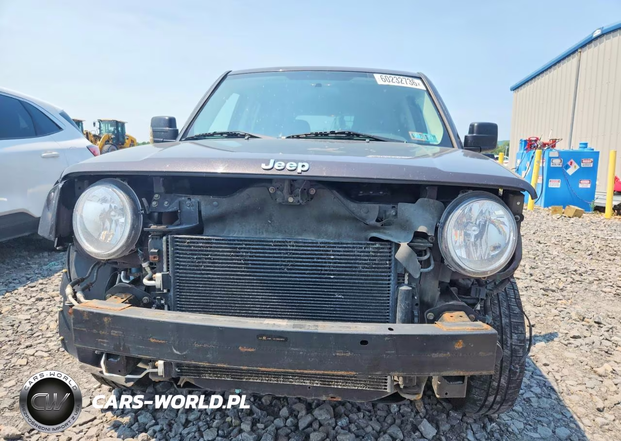 2014 Jeep Patriot Sport VIN:1C4NJRBB4ED828834 - 5