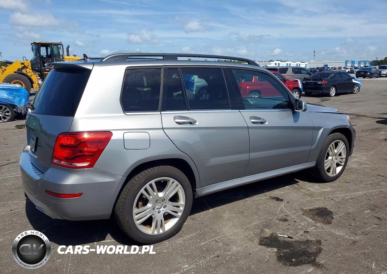 2015 Mercedes-Benz Glk 350 VIN:WDCGG5HB7FG423682 - 3