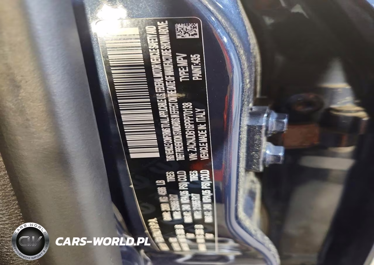 2023 Jeep Renegade Latitude VIN:ZACNJDB16PPP70138 - 13
