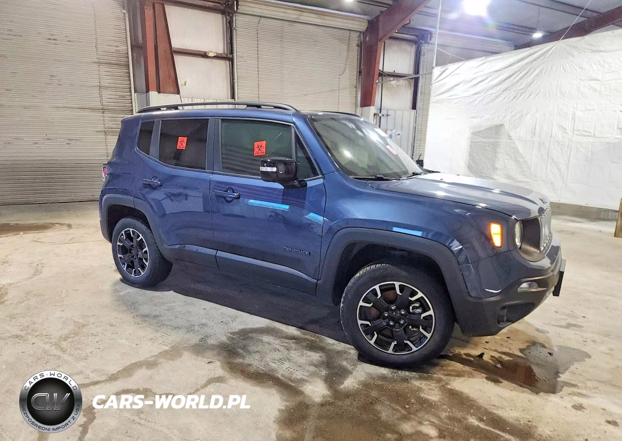 2023 Jeep Renegade Latitude VIN:ZACNJDB16PPP70138 - 4