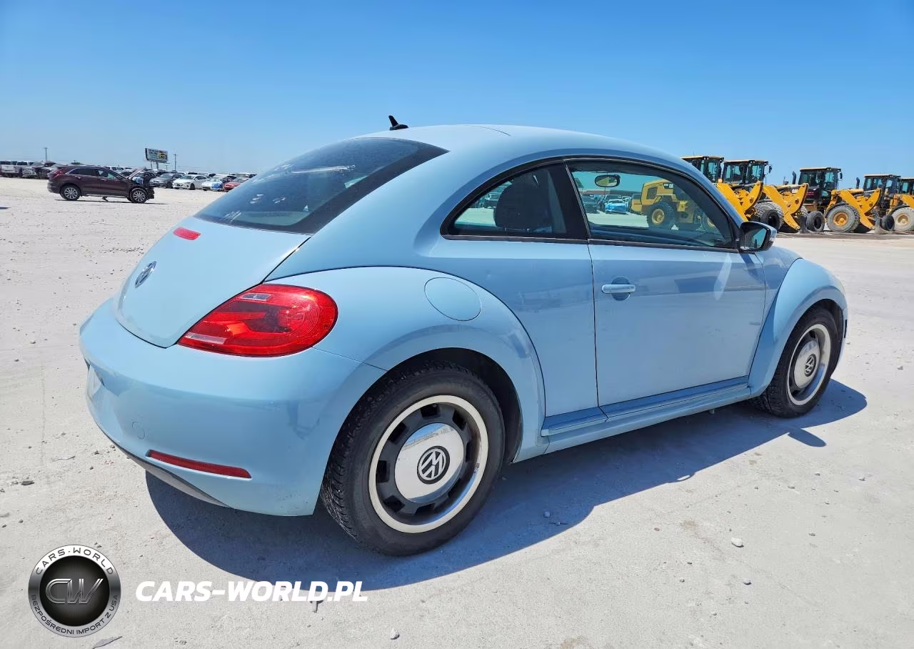 2012 Volkswagen Beetle VIN:3VWJX7AT3CM617179 - 3