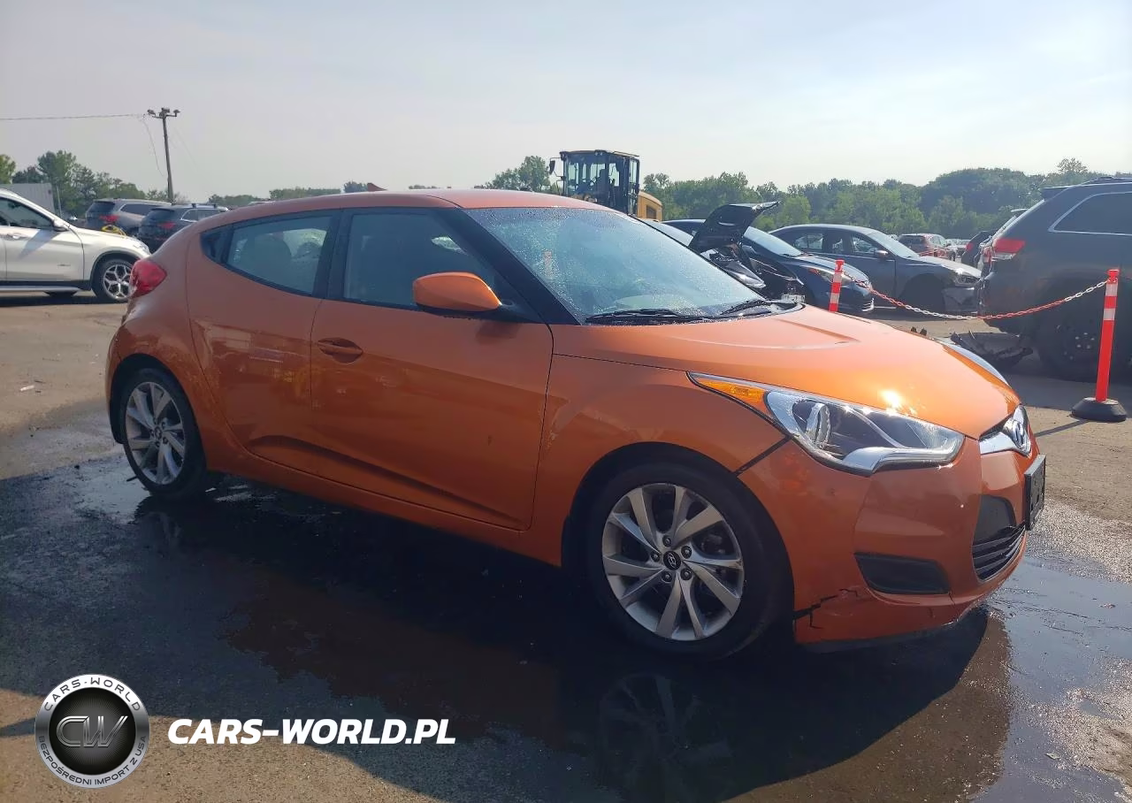 2016 Hyundai Veloster Base VIN:KMHTC6AD5GU252995 - 4
