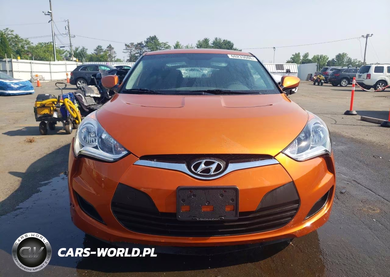2016 Hyundai Veloster Base VIN:KMHTC6AD5GU252995 - 5