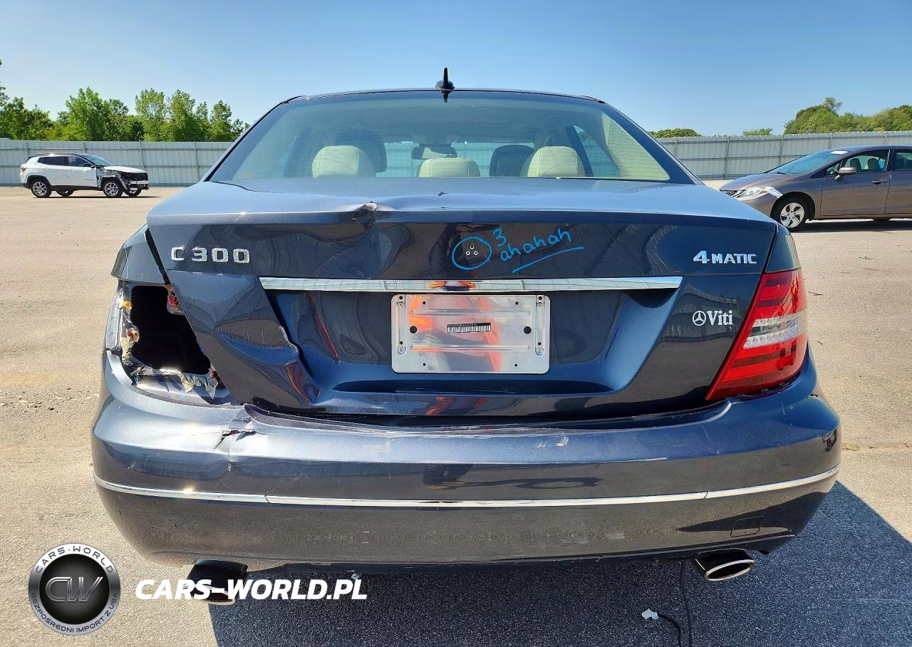 2014 Mercedes-Benz C 300 4Matic VIN:WDDGF8AB0ER305910 - 6