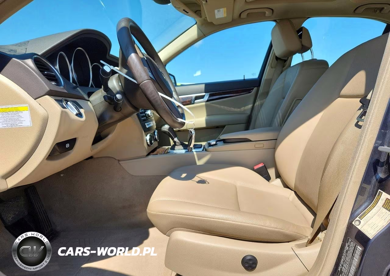 2014 Mercedes-Benz C 300 4Matic VIN:WDDGF8AB0ER305910 - 7