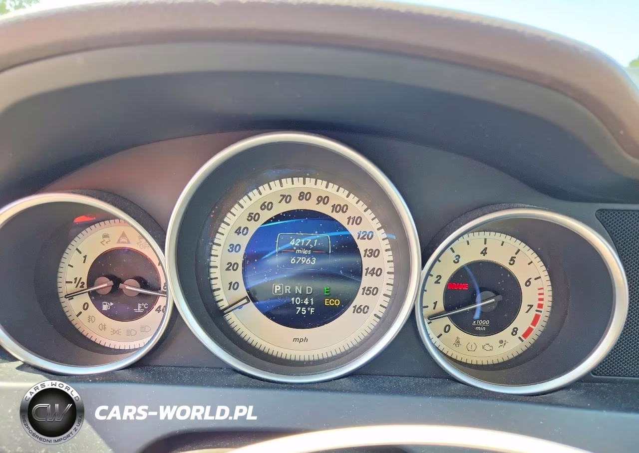 2014 Mercedes-Benz C 300 4Matic VIN:WDDGF8AB0ER305910 - 9