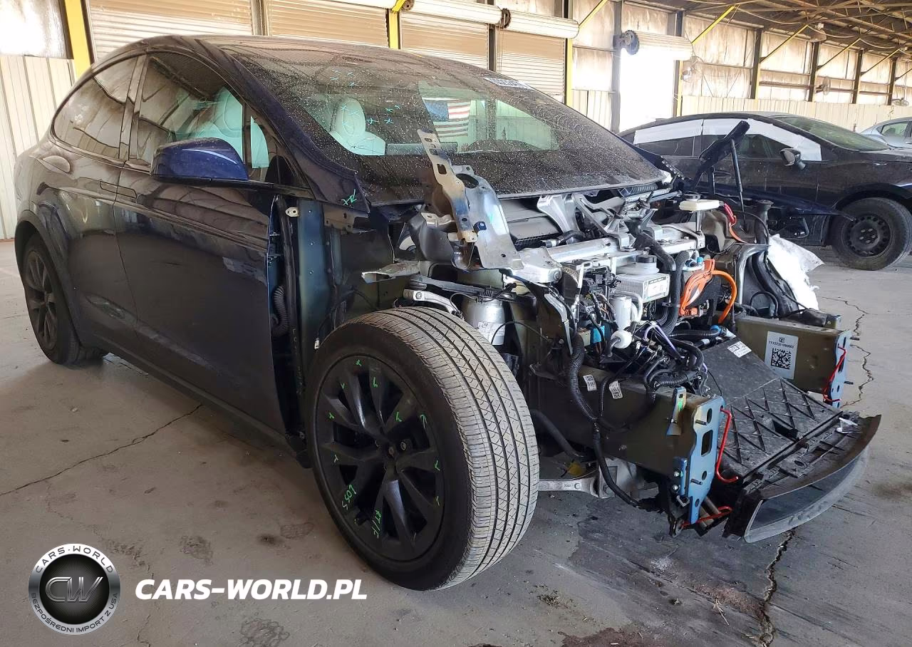 2023 Tesla Model X VIN:7SAXCBE57PF378367 - 4