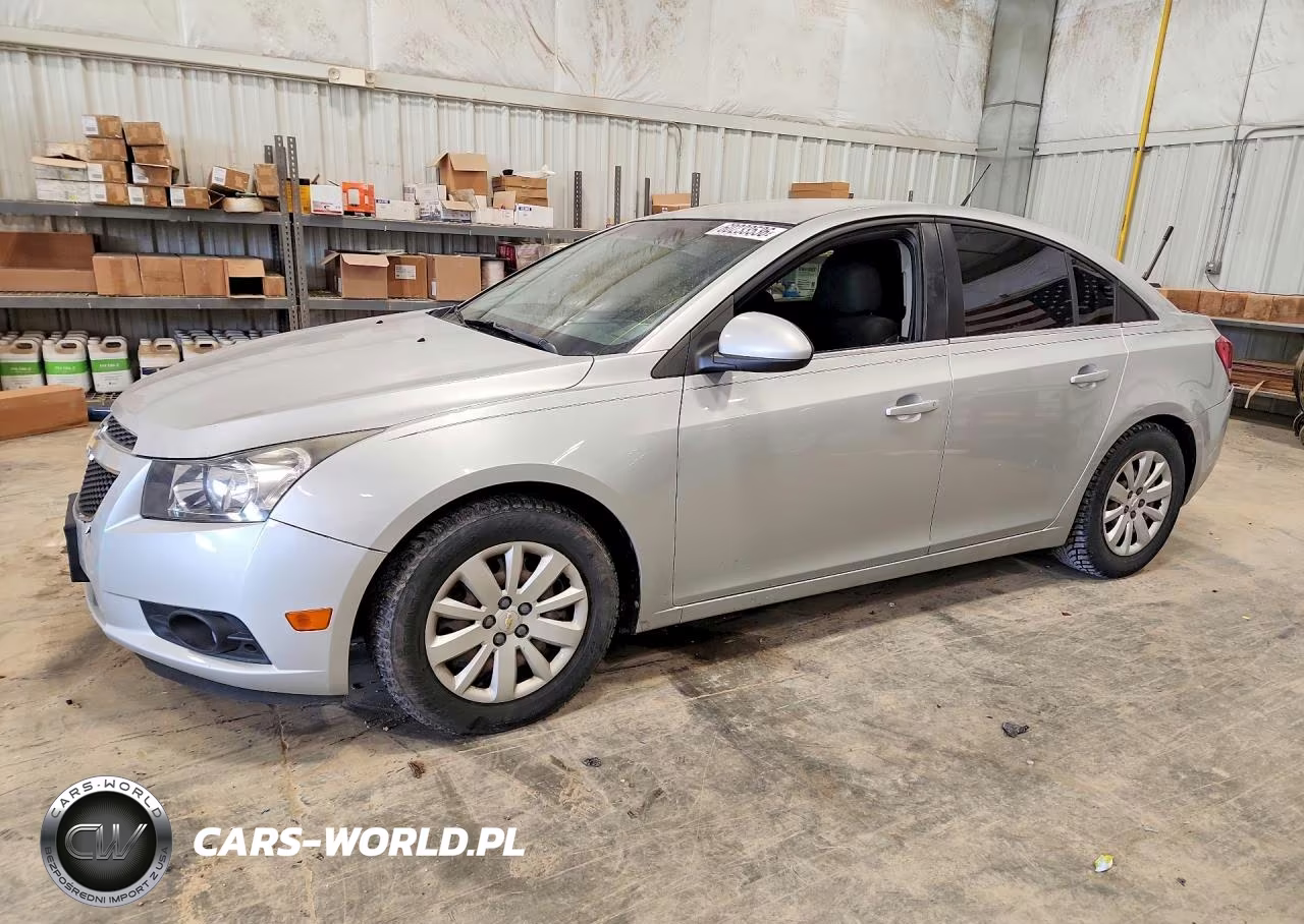 2011 Chevrolet Cruze Lt – zdjęcie 1 z 12