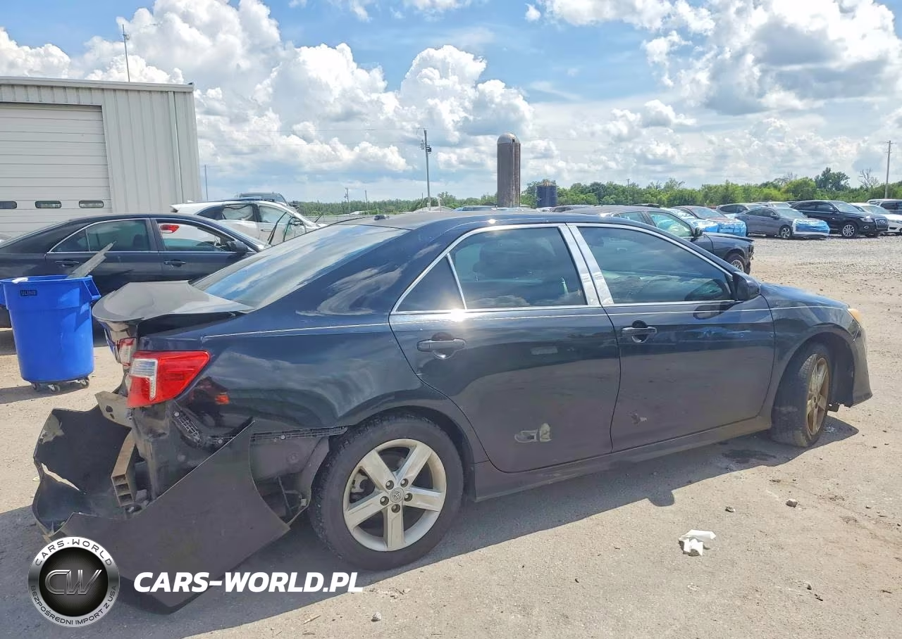 2012 Toyota Camry Se VIN:4T1BF1FKXCU503971 - 3