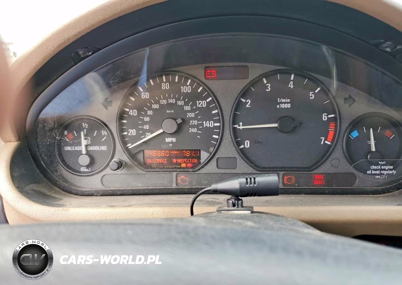 1999 BMW Z3 2.3 VIN:4USCH9339XLF81472 - 9
