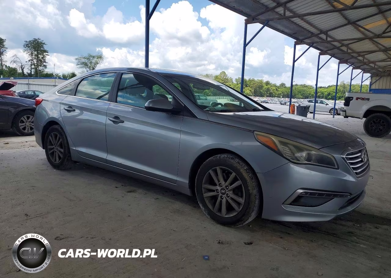 2015 Hyundai Sonata Se VIN:5NPE24AF0FH018004 - 4