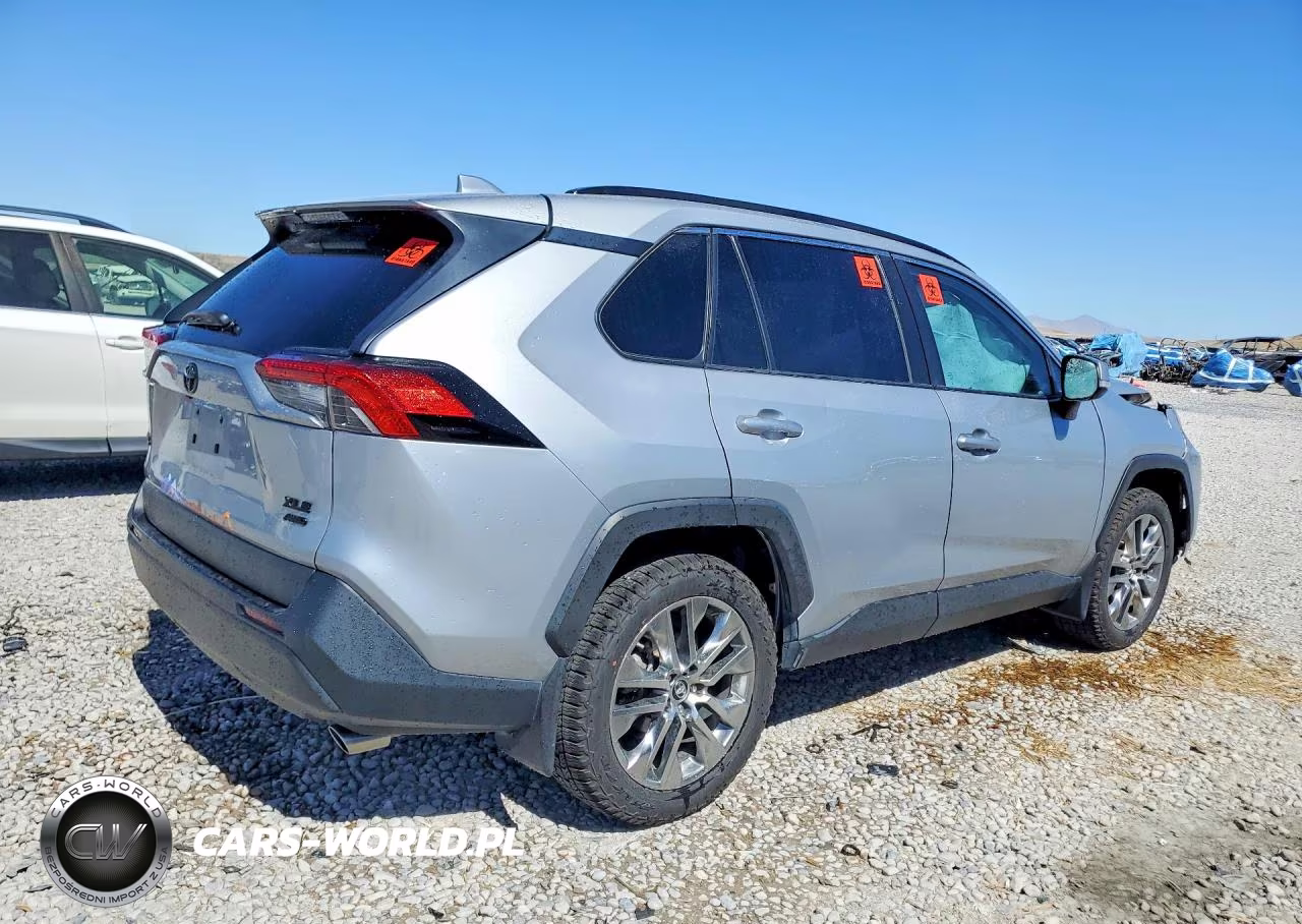 2019 Toyota Rav4 Xle Premium VIN:2T3A1RFVXKW071424 - 3