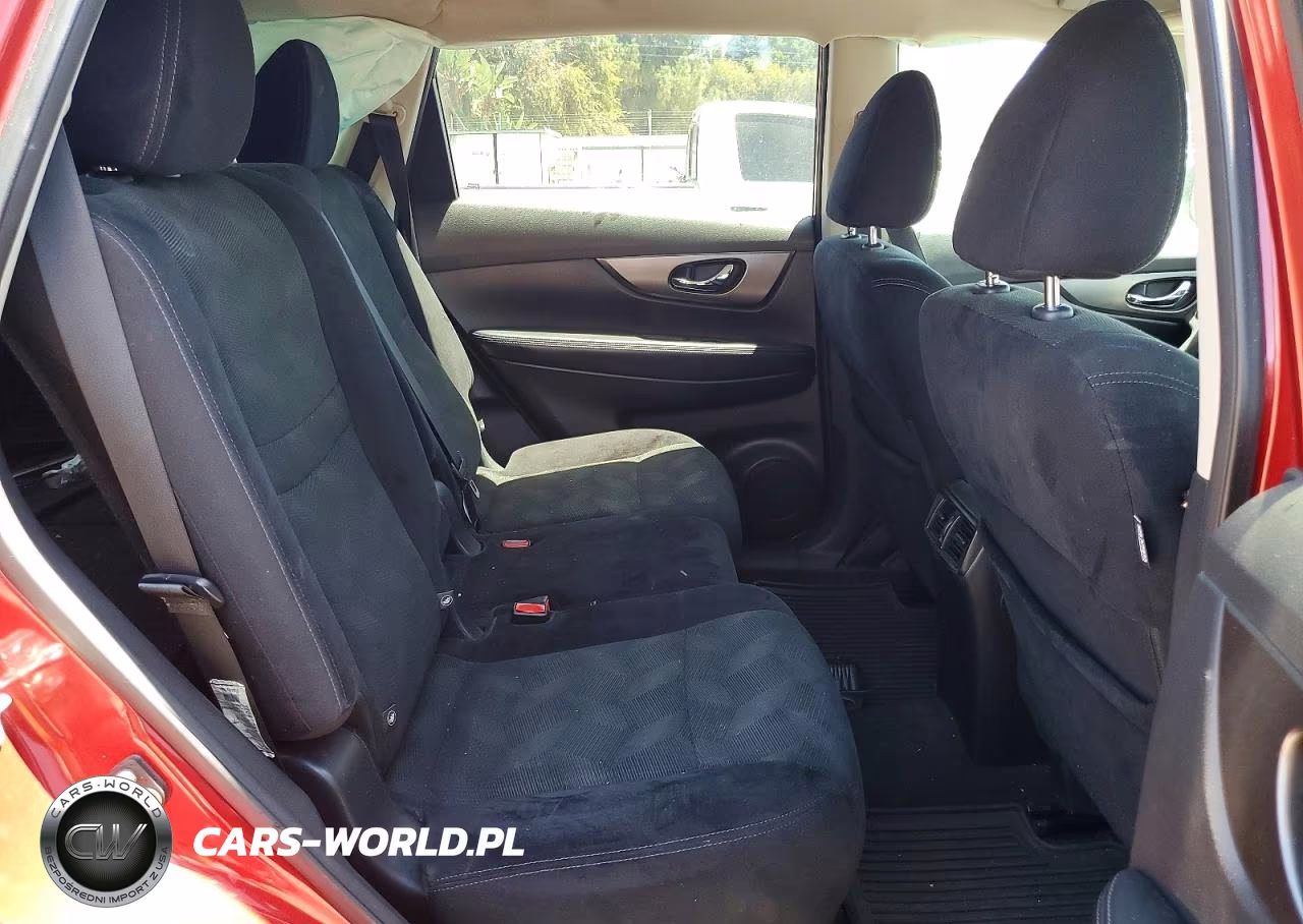 2015 Nissan Rogue S VIN:5N1AT2MK0FC897245 - 11