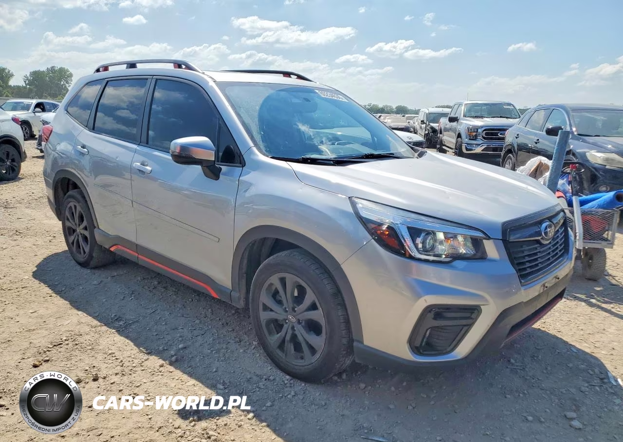 2019 Subaru Forester Sport VIN:JF2SKAKCXKH553972 - 4