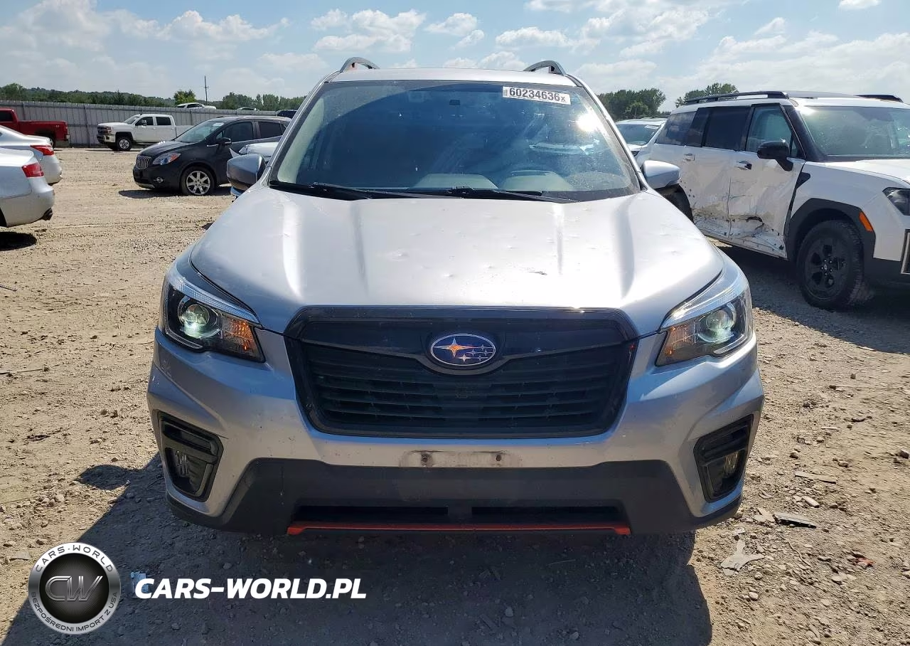 2019 Subaru Forester Sport VIN:JF2SKAKCXKH553972 - 5