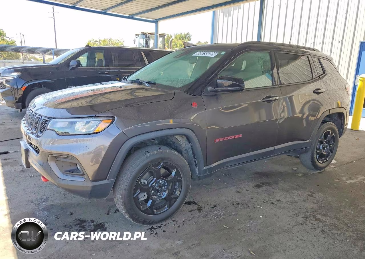 2023 Jeep Compass Trailhawk – zdjęcie 1 z 13