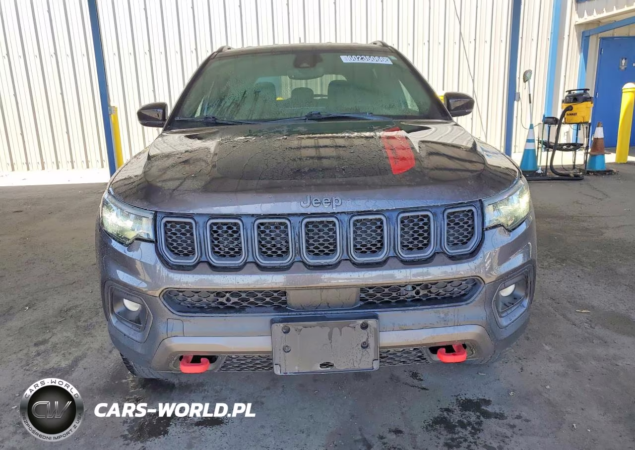 2023 Jeep Compass Trailhawk VIN:3C4NJDDN5PT575045 - 5