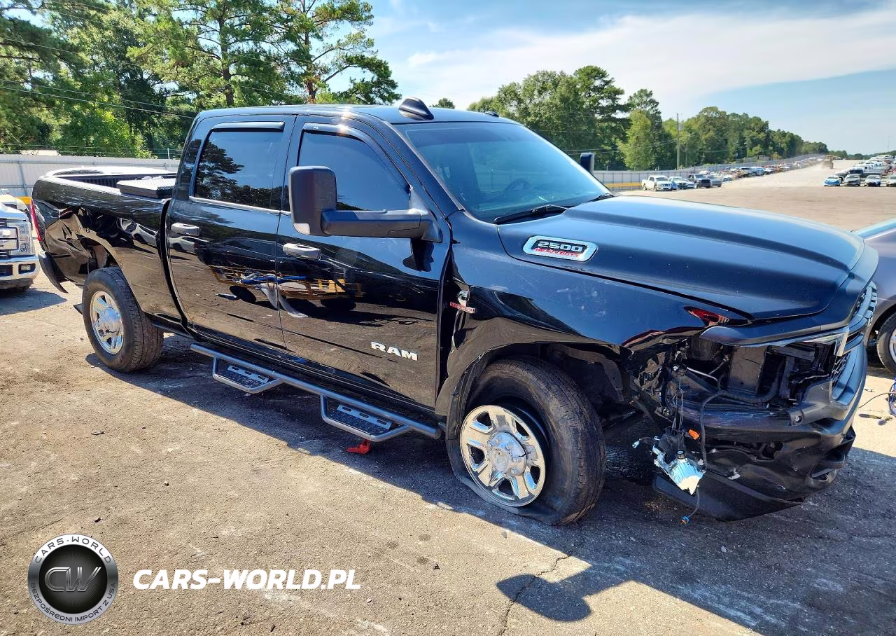 2021 Ram 2500 Tradesman VIN:3C6UR5CL0MG559213 - 4
