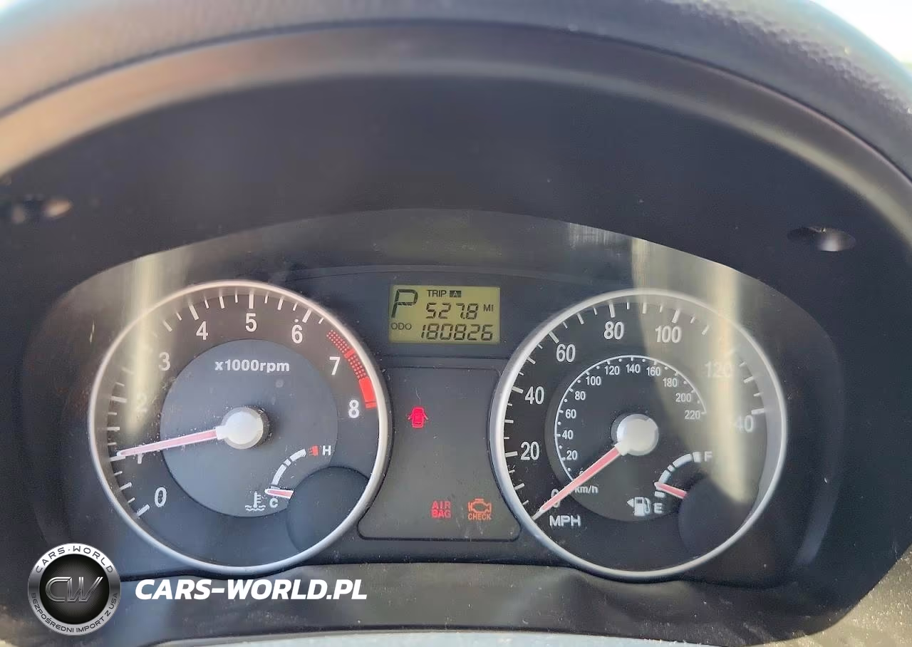 2006 Hyundai Accent Gls VIN:KMHCN46C96U029520 - 9