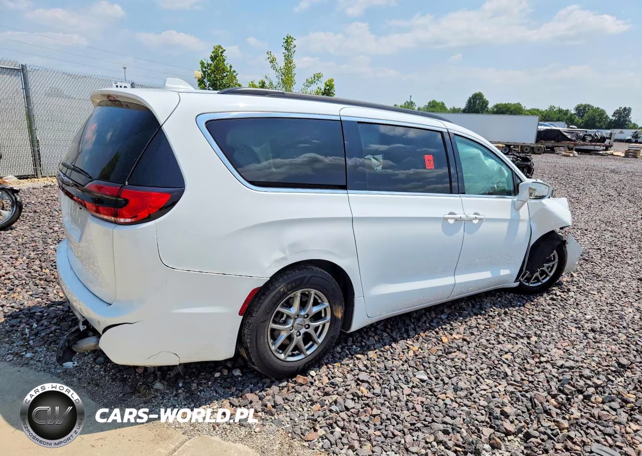 2022 Chrysler Pacifica VIN:2C4RC1FG9NR158052 - 3