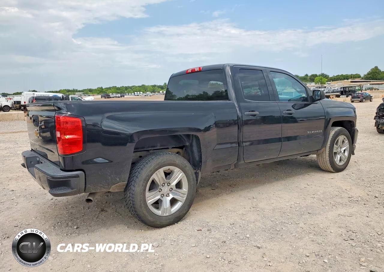 2016 Chevrolet Silverado C1500 Custom VIN:1GCRCPEH5GZ279053 - 3
