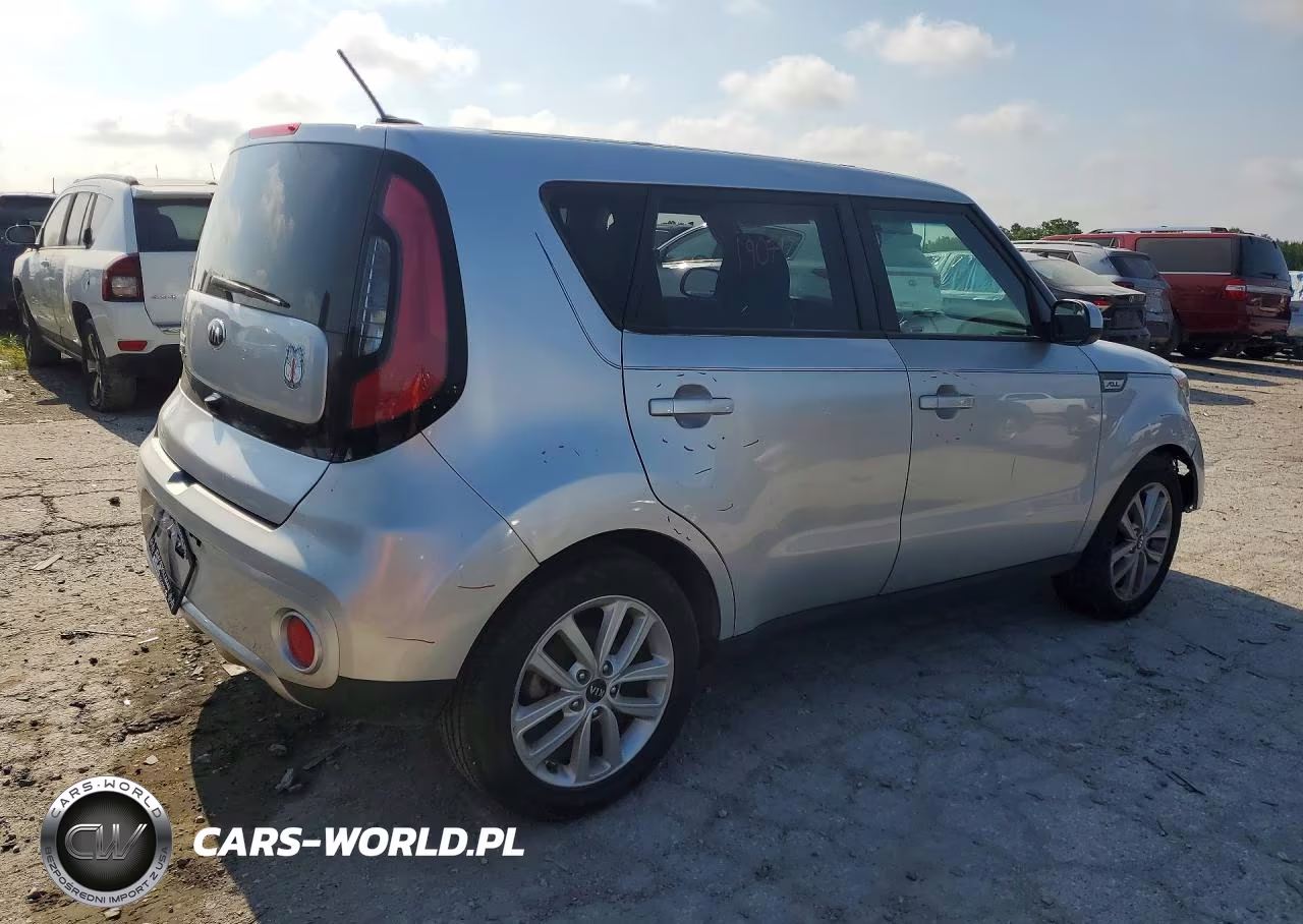 2017 Kia Soul + VIN:KNDJP3A54H7448756 - 3
