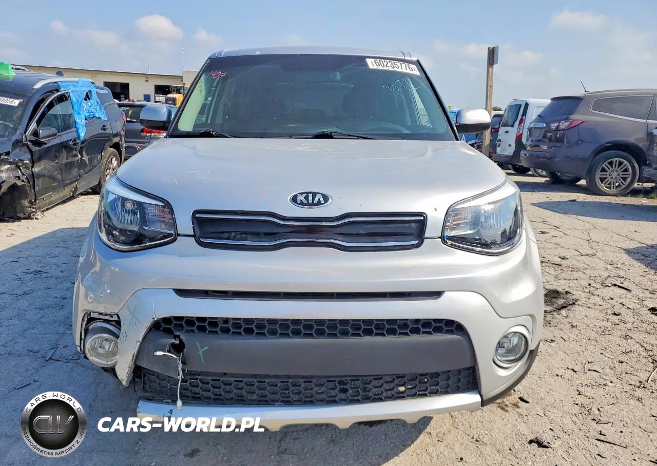 2017 Kia Soul + VIN:KNDJP3A54H7448756 - 5