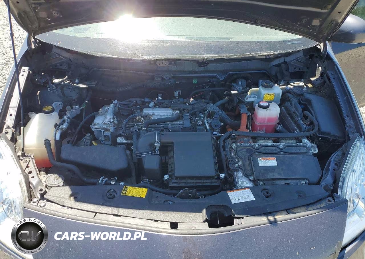 2015 Toyota Prius Two VIN:JTDKN3DU5F1912568 - 11
