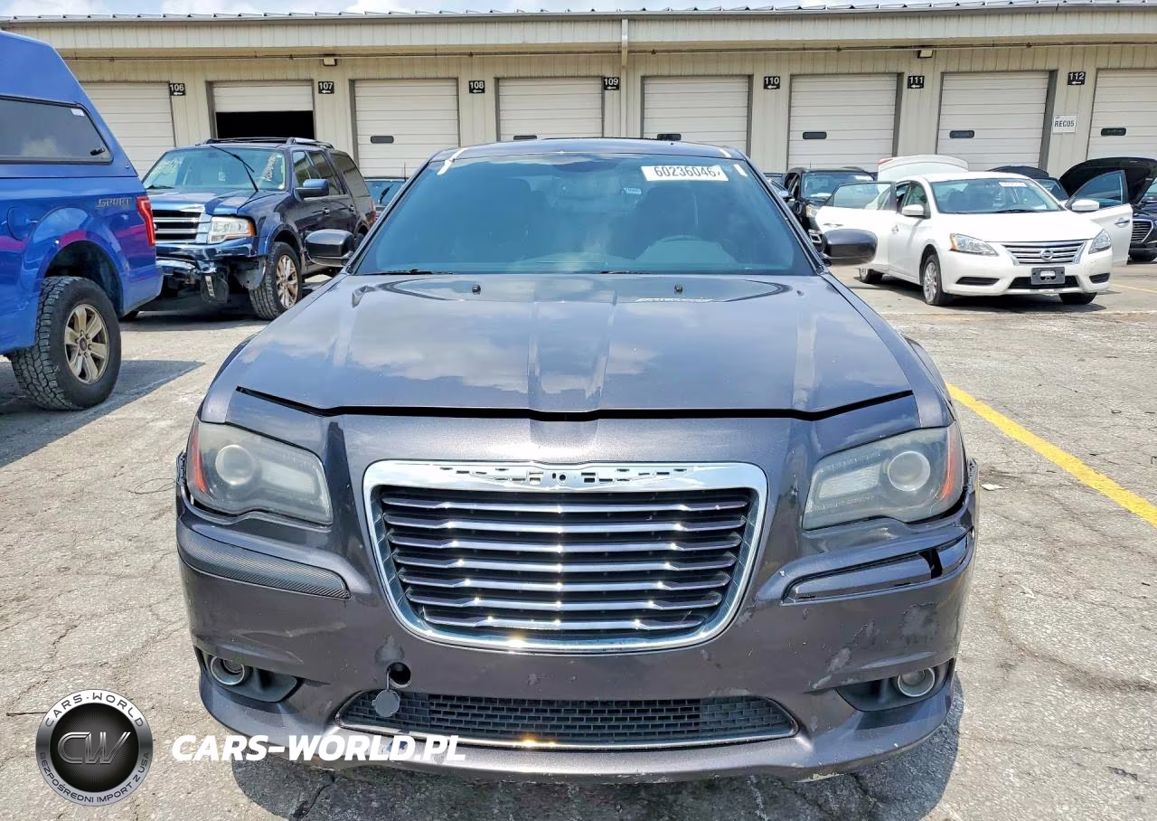 2014 Chrysler 300 S VIN:2C3CCABT8EH200732 - 5