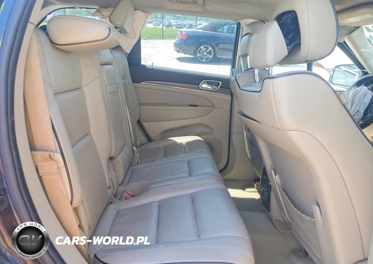 2014 Jeep Grand Cherokee Overland VIN:1C4RJFCG3EC579975 - 11