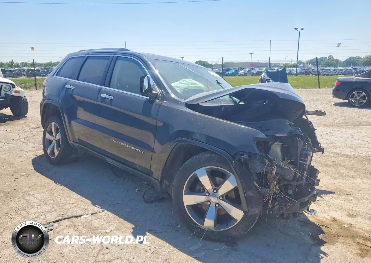 2014 Jeep Grand Cherokee Overland VIN:1C4RJFCG3EC579975 - 4
