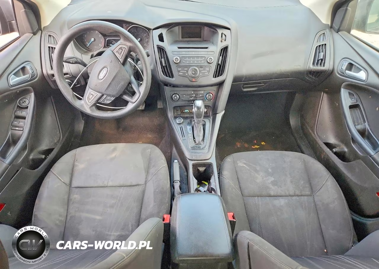 2016 Ford Focus Se VIN:1FADP3F20GL303057 - 8